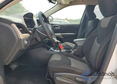 2018 Jeep Cherokee Latitude из США, поврежденный, VIN 1C4PJLCB2JD513366